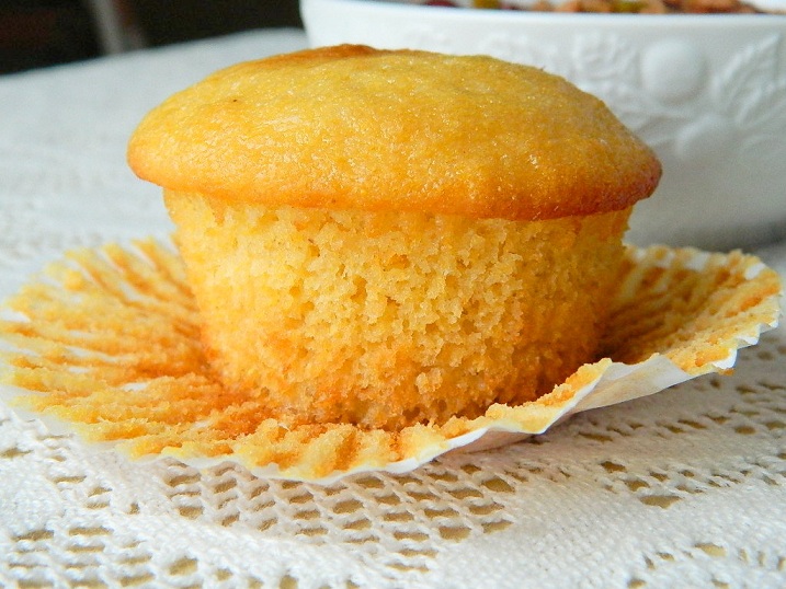 Honey Cornbread Muffins