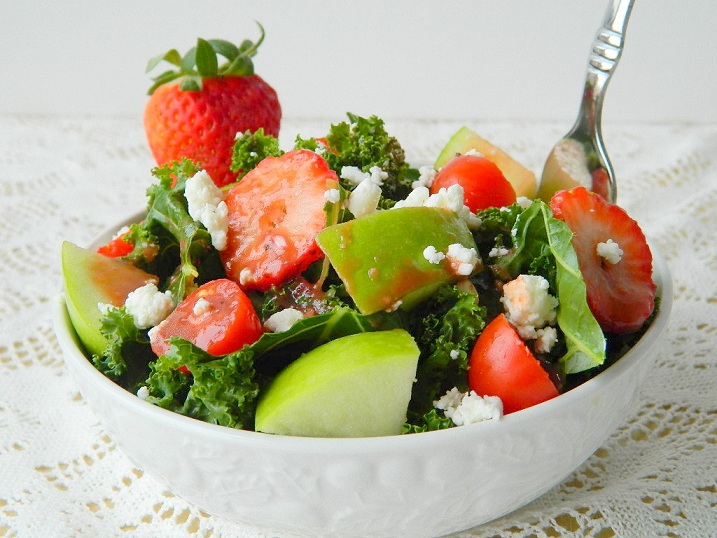 Kale and Green Apple Salad with Zesty Strawberry Vinaigrette