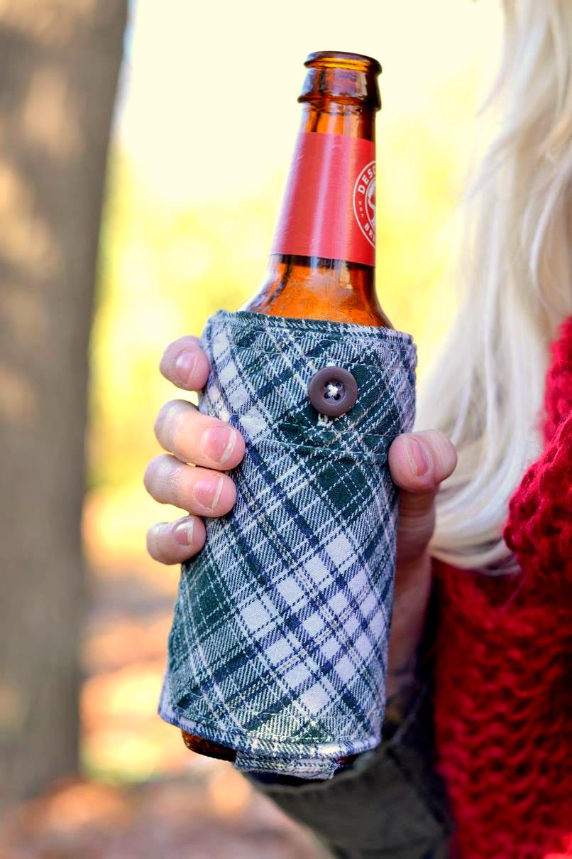 Flannel Pocket Beer Coozies (No-Sew!)